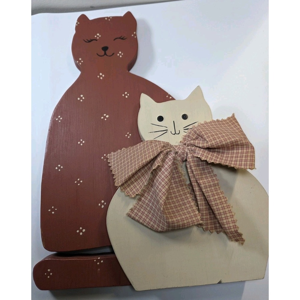 Vintage Handcrafted‎ Wooden Folk Art Cats Handpainted Wall/Table Decor